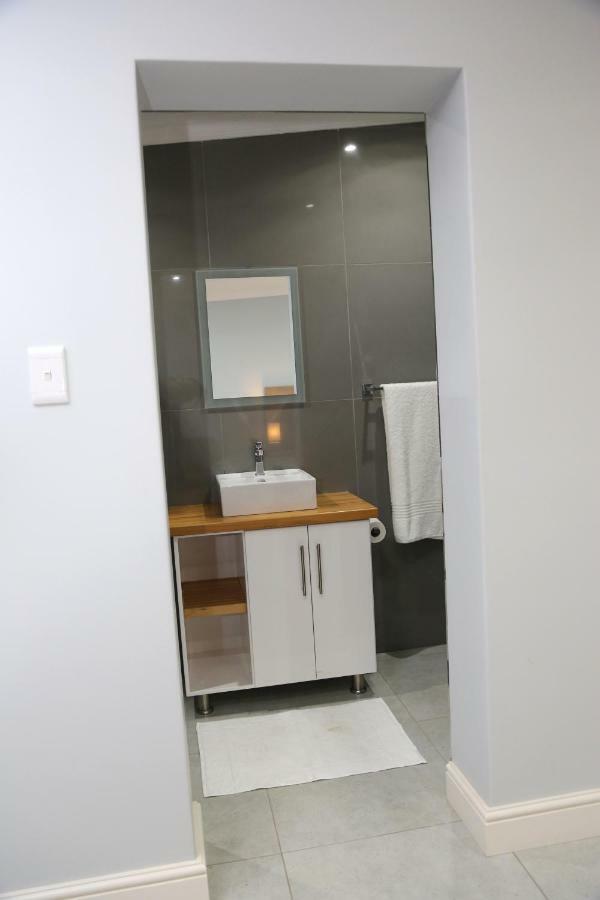 Mchaven @ 8 Apartment Swellendam Ngoại thất bức ảnh